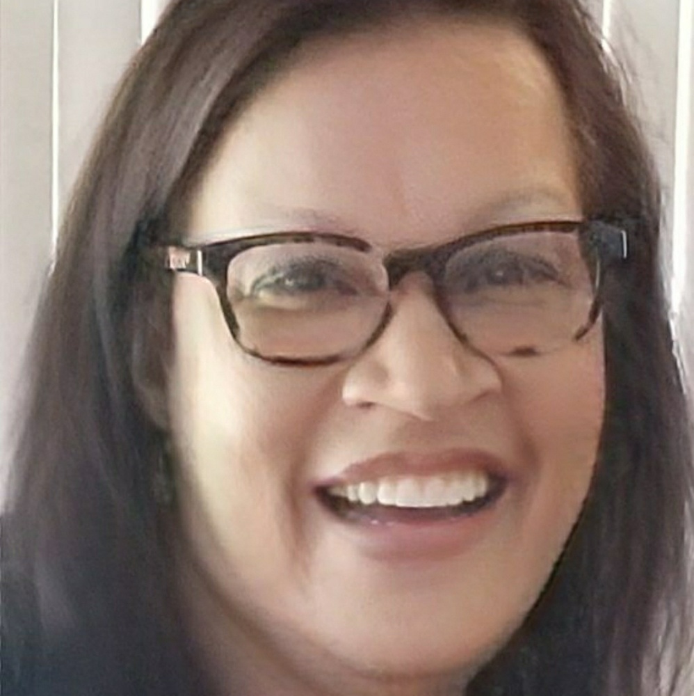 Meet your Posher, Vania